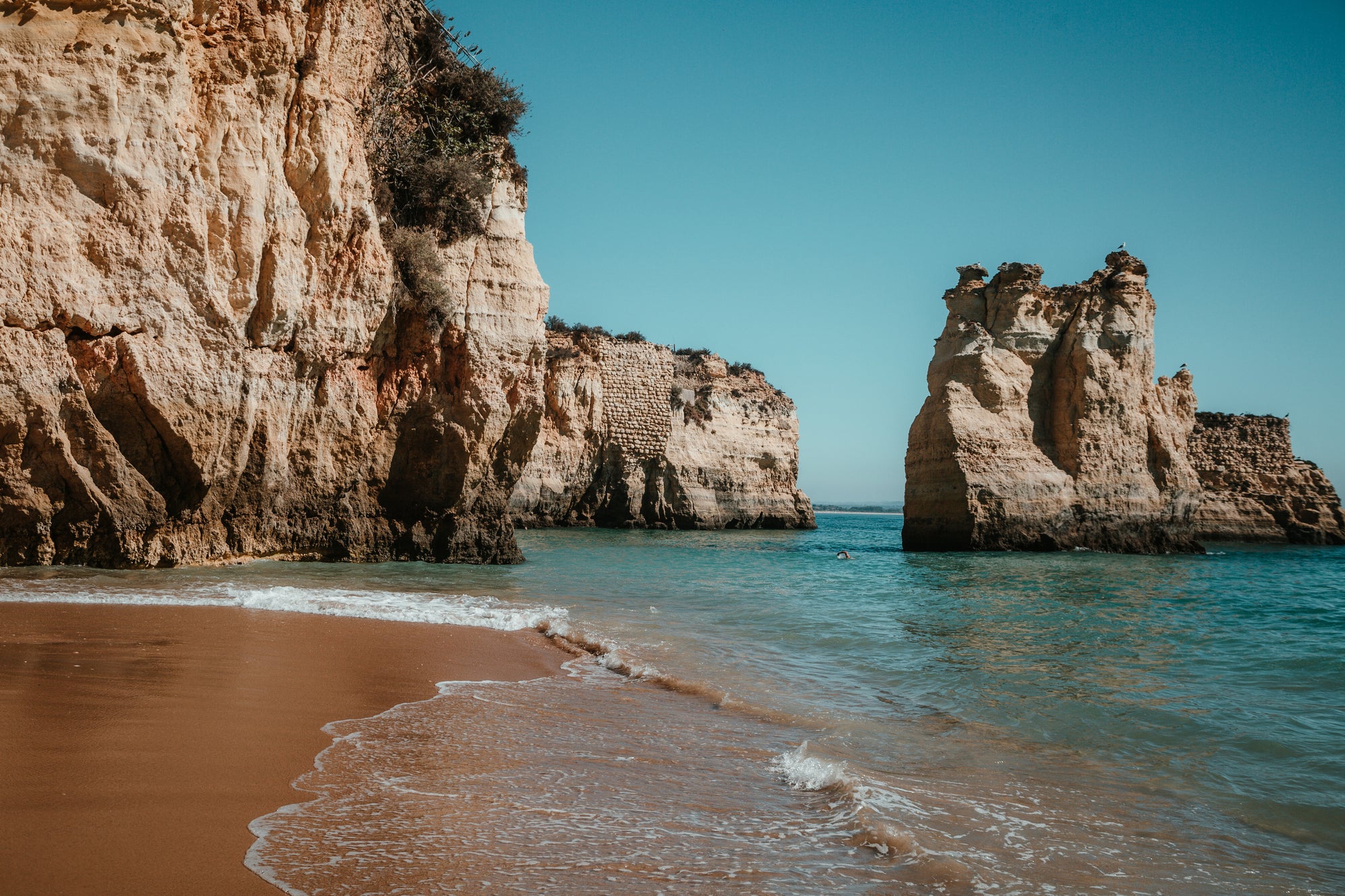 Private one-to-one DBT rehab therapy at Oasis Premium Recovery in Marbella, Spain
